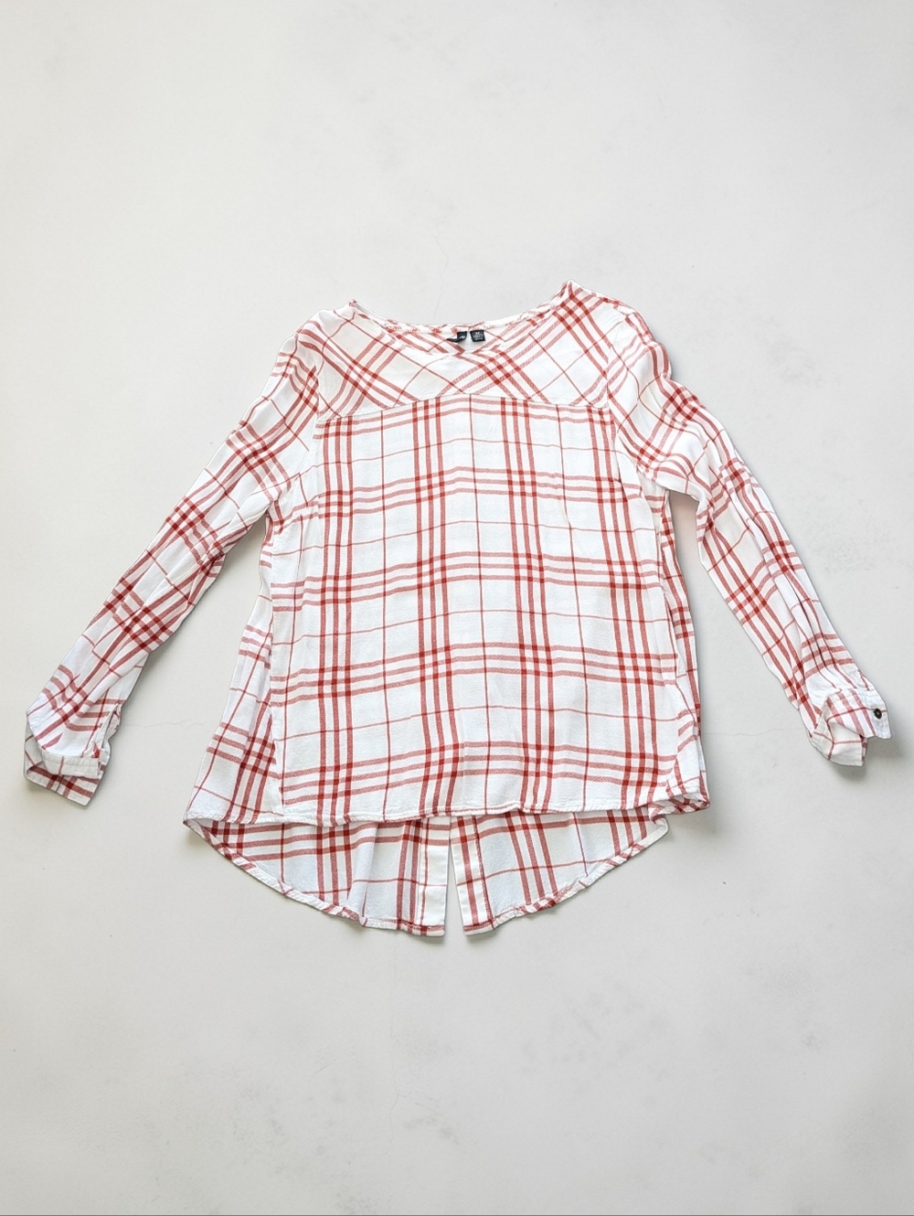 Women's Medium Plaid‎ Shirt Blouse